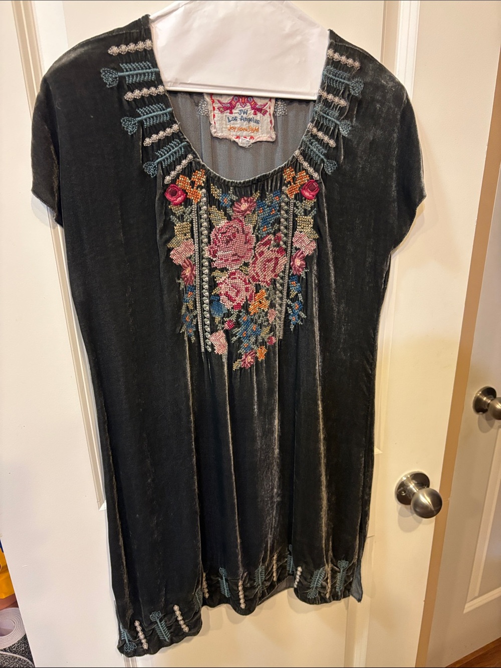 JW Los Angeles by Johnny Was Velvet Embroidered Floral Tunic